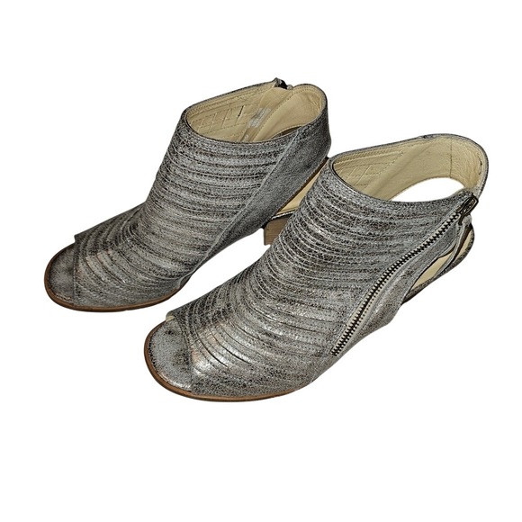 Paul Green Leather Pewter Stacked Sandals Zip Enry Size 6.5 Very Lightly Worn - Picture 4 of 14